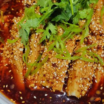 Benyue Restaurant - Szechuan Style Chicken with Chili Sauce - min - Dim Sum Near Me - Indianapolis, Indiana Benyue Restaurant - Szechuan Style Chicken with Chili Sauce - min - Dim Sum Near Me - Indianapolis, Indiana