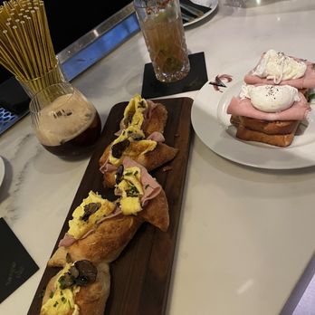 Vanderpump A Paris - Truffle Stuffed Baguette and Grande Madame - French Near Me - Las Vegas, Nevada Vanderpump A Paris - Truffle Stuffed Baguette and Grande Madame - French Near Me - Las Vegas, Nevada