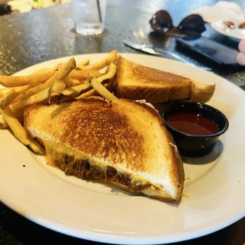 Smokey Bones Clearwater - Brisket "Stuffed" Grilled Cheese - Barbeque Near Me - Clearwater, Florida