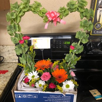 Flo's Min Florist - Florists Near Me - Pearl City, Hawaii