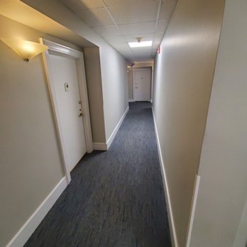 Davidson Village Inn - Hallway. There is only one more door behind me. - Hotels Near Me - Davidson, North Carolina