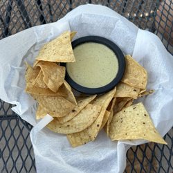 Paisano Cafe - Chips and salsa