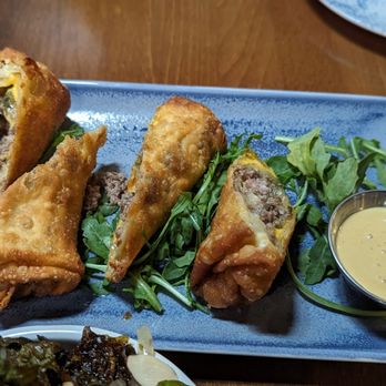 BLVD Grille - Gaming, Celler, & Cocktails - Cheeseburger Eggrolls - Wine Bars Near Me - Henderson, Nevada BLVD Grille - Gaming, Celler, & Cocktails - Cheeseburger Eggrolls - Wine Bars Near Me - Henderson, Nevada