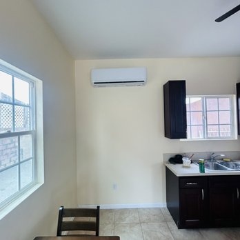 Mini Split Installation Gominisplit - 24,000 Btu Tosot heat pump ductless mini split installed In The city of Lynwood - Heating & Air Conditioning/HVAC Near Me Mini Split Installation Gominisplit - 24,000 Btu Tosot heat pump ductless mini split installed In The city of Lynwood - Heating & Air Conditioning/HVAC Near Me