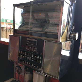 Wimpy's Diner - Diners Near Me - Brampton, Ontario