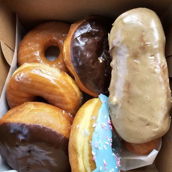 Rainbow’s Donuts - Glazed, Bavarian cream,  maple long John - Donuts Near Me - Las Vegas, Nevada