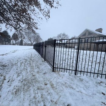 The Vinyl Outlet - Fences & Gates Near Me - Syracuse, New York The Vinyl Outlet - Fences & Gates Near Me - Syracuse, New York