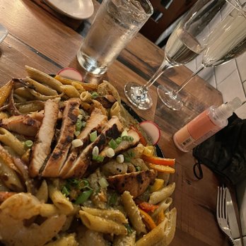 Ashling Kitchen and Bar - Jerk Rasta Pasta with Chicken and Shrimp - New American Near Me - Crofton, Maryland Ashling Kitchen and Bar - Jerk Rasta Pasta with Chicken and Shrimp - New American Near Me - Crofton, Maryland