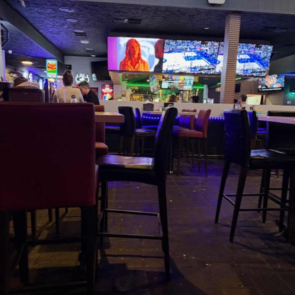 Coco Beach Bar & Grill - Sports Bars Near Me - Marina del Rey, California Coco Beach Bar & Grill - Sports Bars Near Me - Marina del Rey, California