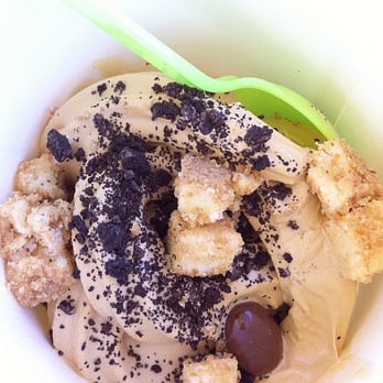 Yoloberry Yogurt - dulce de leche - Ice Cream & Frozen Yogurt Near Me - Davis, California Yoloberry Yogurt - dulce de leche - Ice Cream & Frozen Yogurt Near Me - Davis, California