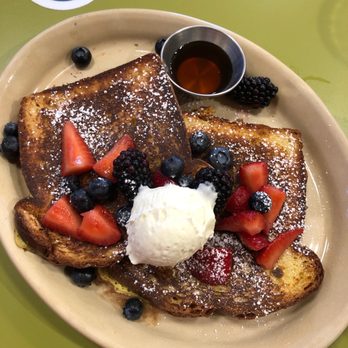 Snooze, an A.M. Eatery - French Toast Neat - Breakfast & Brunch Near Me - Phoenix, Arizona Snooze, an A.M. Eatery - French Toast Neat - Breakfast & Brunch Near Me - Phoenix, Arizona