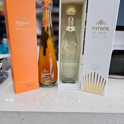 Waleska Liquor