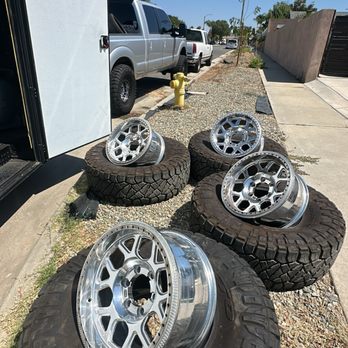 All Set Mobile Tire - Beadlock install for a customer in Corona - Tires Near Me All Set Mobile Tire - Beadlock install for a customer in Corona - Tires Near Me