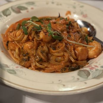Il Chianti Italian - FETTUCCINI AL FUNGHI - Italian Near Me - Henderson, Nevada