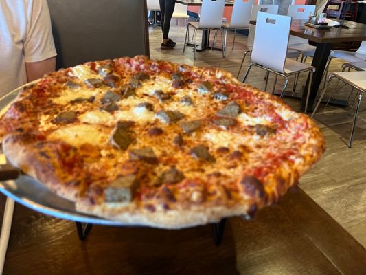 Restoration Pizza by null