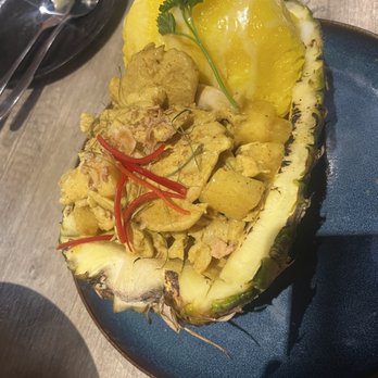 Koh Lipe - Khao Neow Gaeng - Thai Near Me - Toronto, Ontario Koh Lipe - Khao Neow Gaeng - Thai Near Me - Toronto, Ontario
