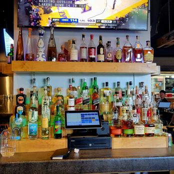 Paradise Ciders - Bar Area (05/20/23). @ParadiseCiders #Mililani #Oahu #Hawaii #Cidery #Ciders - Cideries Near Me - Mililani, Hawaii