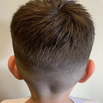 Custom Cuts Barber Shop - Barbers Near Me - Temecula, California