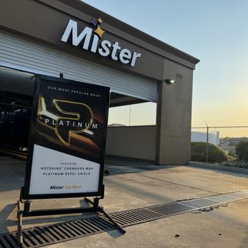 Mister Car Wash - Mister car wash tunnel bay - Car Wash Near Me - Manteca, California Mister Car Wash - Mister car wash tunnel bay - Car Wash Near Me - Manteca, California