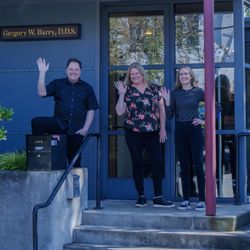 Gregory W. Barry, DDS - Dr. Barry and team - Andrea, Karyn