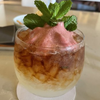Four Seasons Lobby Lounge - Kipahulu Lulu (their special award winning mai tai) - very limey but pretty good! - Cocktail Bars Near Me - Kihei, Hawaii Four Seasons Lobby Lounge - Kipahulu Lulu (their special award winning mai tai) - very limey but pretty good! - Cocktail Bars Near Me - Kihei, Hawaii