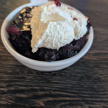 Buns Restaurant - Blueberry jello - Bars Near Me - Delaware, Ohio