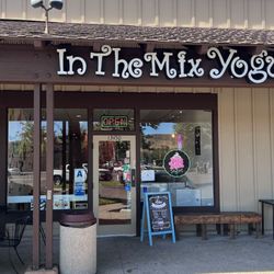 In The Mix Yogurt - Front of yogurt shop