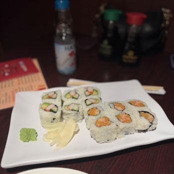 Toshi Sushi & Grill - Sushi Bars Near Me - Gurnee, Illinois Toshi Sushi & Grill - Sushi Bars Near Me - Gurnee, Illinois