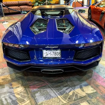 Memphis International Auto Show - 2016-01-09 18.11.08; Memphis International Auto Show @ Cook Convention Center [Lamborghini], Memphis TN - Automotive Near Me - Memphis, Tennessee