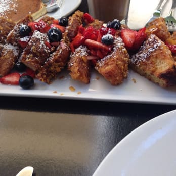 Blu Jam Cafe - Crunchy French toast - Breakfast & Brunch Near Me - Sherman Oaks, California