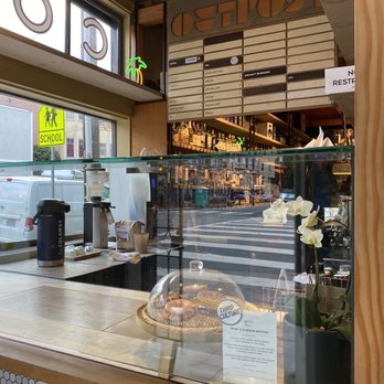 Dolores Outpost - Coffee area - Beer, Wine & Spirits Near Me - San Francisco, California