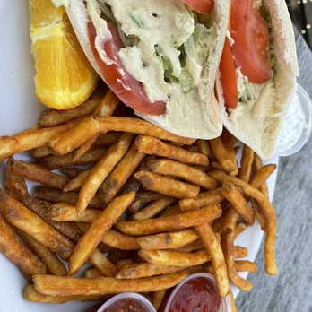 Jerusalem Cafe - Hummus Sandwich - Middle Eastern Near Me - Kansas City, Missouri