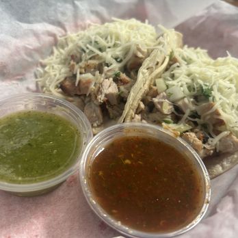 Villalobos Kitchen - Chicken tacos is amazing - Seafood Near Me - Long Beach, California