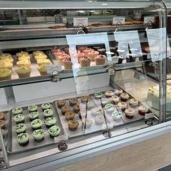 SusieCakes - Display - Desserts Near Me - Carlsbad, California