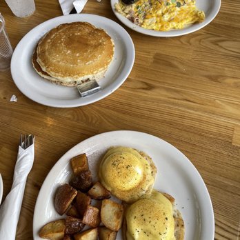 Stacks Pancake House - Eggs Benedict no ham, omelette and pancakes. - Breakfast & Brunch Near Me - Dana Point, California Stacks Pancake House - Eggs Benedict no ham, omelette and pancakes. - Breakfast & Brunch Near Me - Dana Point, California