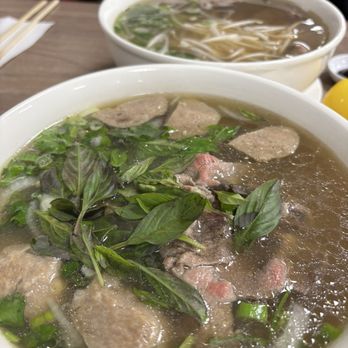 626 Pho - Rare Ribeye Steak & Brisket Pho, Rare Ribeye Steak & Beef Ball Pho - Vietnamese Near Me - Baldwin Park, California