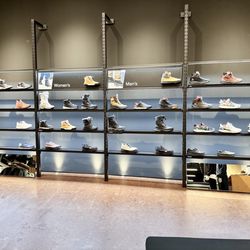 The North Face Fashion Valley - Shoes