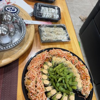 Sushi Club 305 - Takeout platter - Sushi Bars Near Me - Miami, Florida Sushi Club 305 - Takeout platter - Sushi Bars Near Me - Miami, Florida