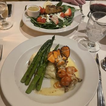 Otto's Restaurant & Bar - Strawberry Salad with Salmon NYE Lobster Special - Mediterranean Near Me - Madison, Wisconsin Otto's Restaurant & Bar - Strawberry Salad with Salmon NYE Lobster Special - Mediterranean Near Me - Madison, Wisconsin