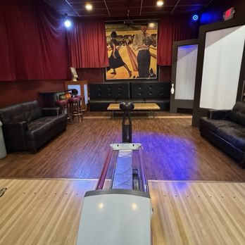 Temecula Lanes - VIP area - Sports Bars Near Me - Temecula, California