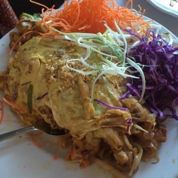 Saladang - Pad Thai - Thai Near Me - Pasadena, California Saladang - Pad Thai - Thai Near Me - Pasadena, California