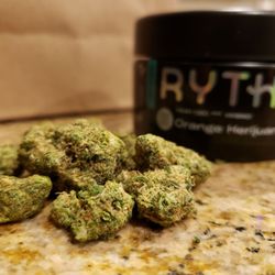 RISE Dispensaries - Niles - Orange Herijuana - (3.5g @ 15% THC; 12.5% CBD)