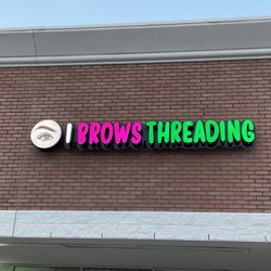 Shila's Eyebrow Threading and Lashes