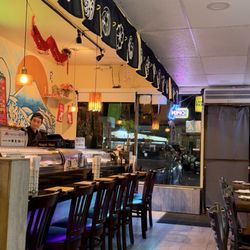 Moon Sushi Bar - Inside