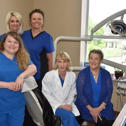 Dr. Test and her staff 2018