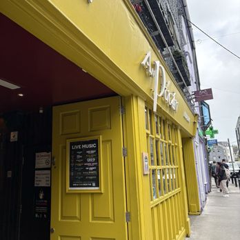 An Pucan - Front door - Irish Near Me - Galway, G
