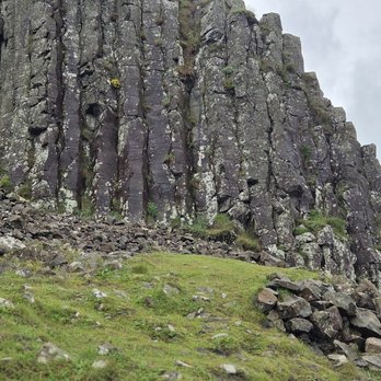 Giant's Causeway - Landmarks & Historical Buildings Near Me - Bushmills, MYL