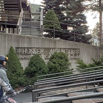 Hunter Mountain Ski Bowl Resort - Hotels Near Me - Hunter, New York