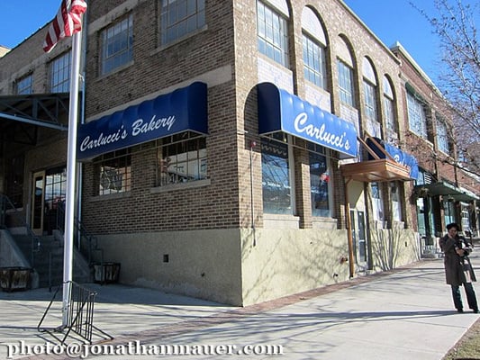 Carlucci's Bakery by null