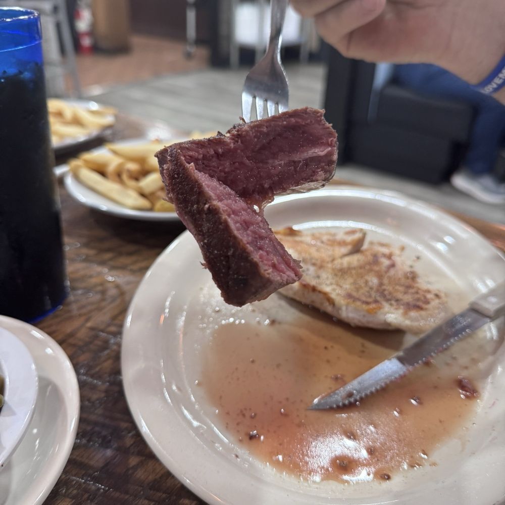 Heartland Diner - Medium rare(rare/raw) steak - Diners Near Me - Gettysburg, Pennsylvania Heartland Diner - Medium rare(rare/raw) steak - Diners Near Me - Gettysburg, Pennsylvania